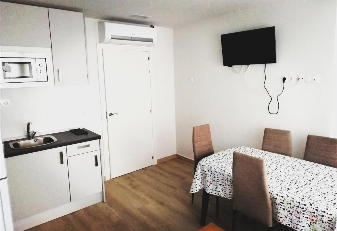 Apartamentos Turisticos Plaza San Juan 2 Tudela Kültér fotó